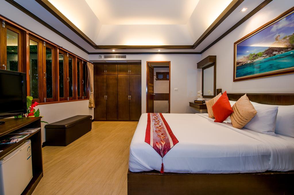 Pai Tan Villas - Sha Extra Plus Bang Tao Beach  Room photo